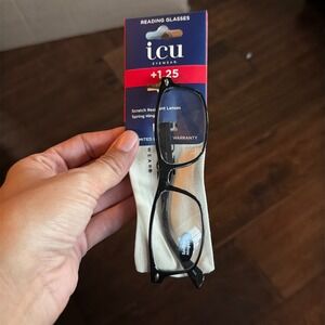 ICU Eyewear Emeryville Reading Glasses Black Rectangular Frame +1.25 10200001TX